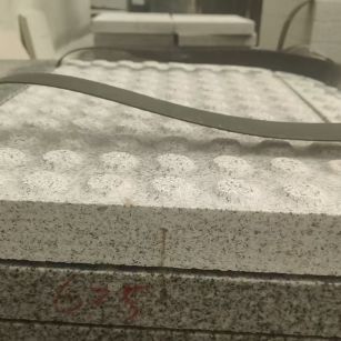 佛山 芝麻白花岗岩6.0公分荔枝面五轴加工雕刻盲点