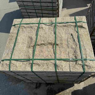 佛山 黄金麻花岗岩石材自然面蘑菇石成品