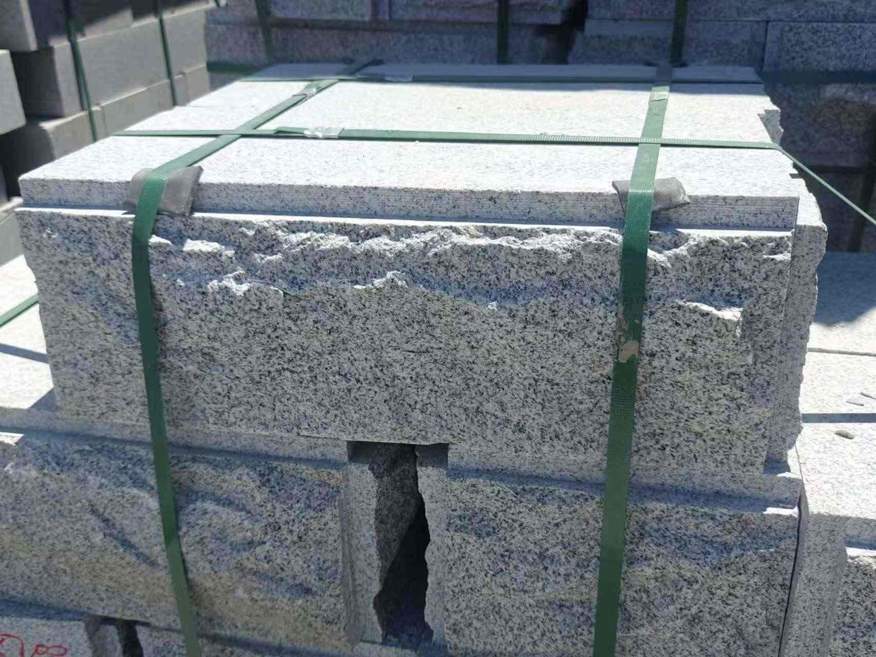 佛山 芝麻白花岗岩自然面成品