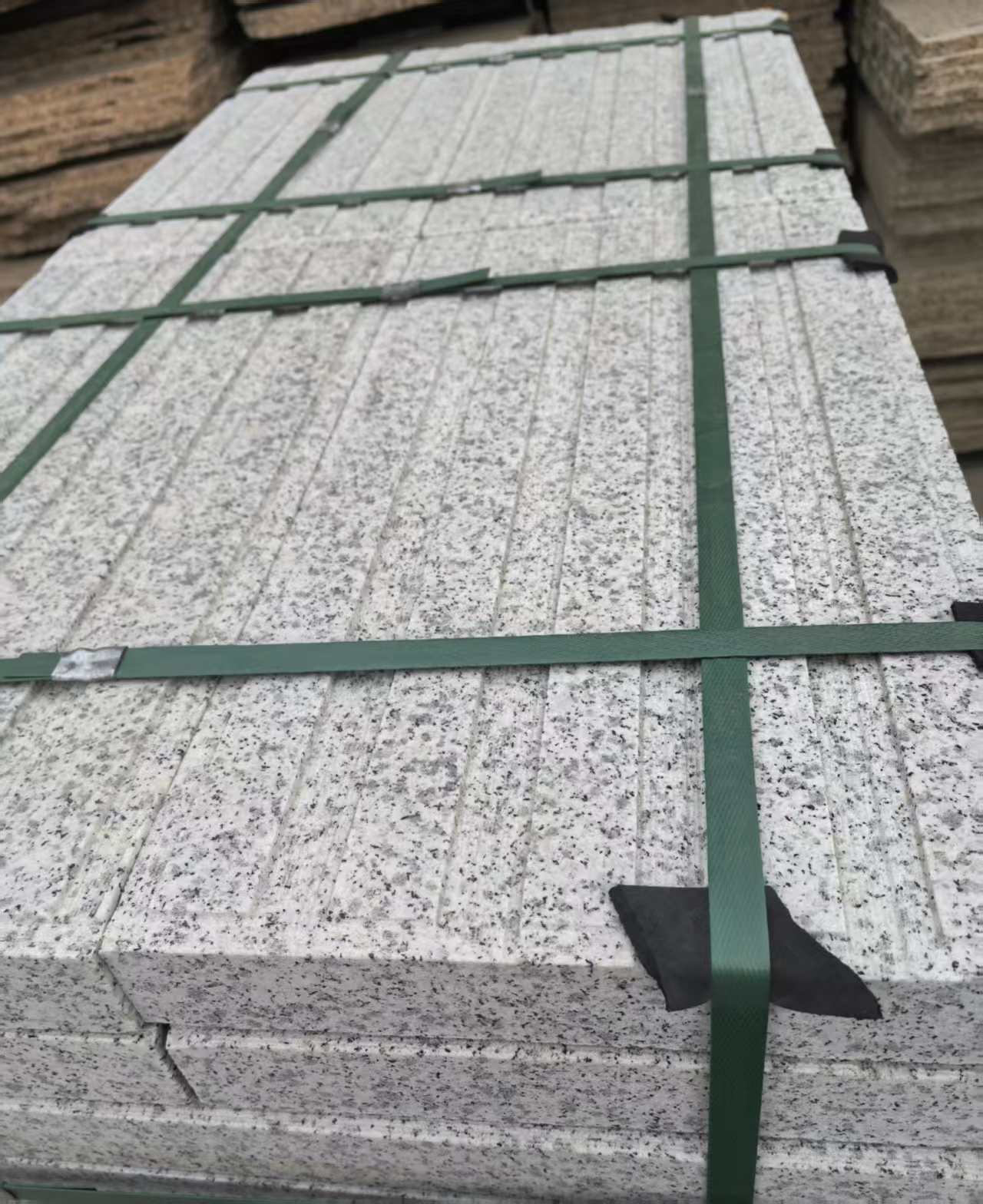 佛山 白麻花岗岩直行盲道石，盲条，地铺石