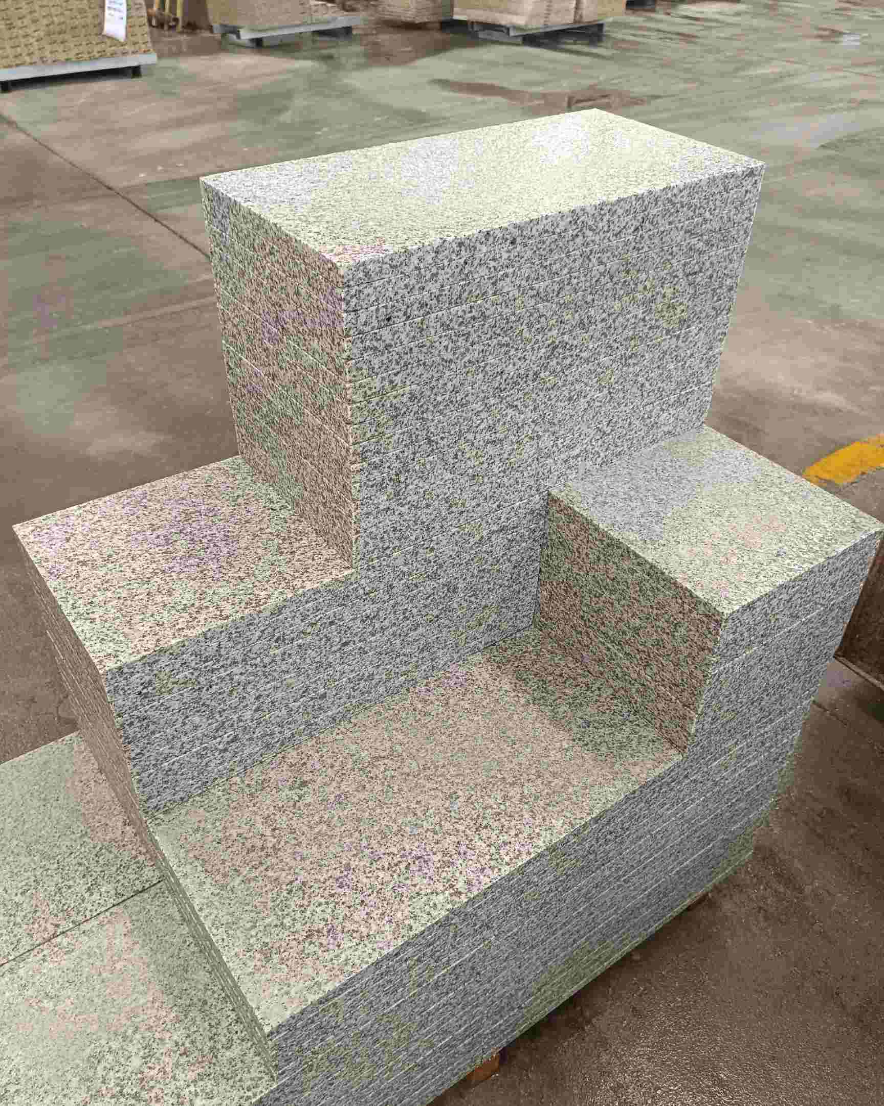 佛山 白麻花岗岩荔枝面地铺石