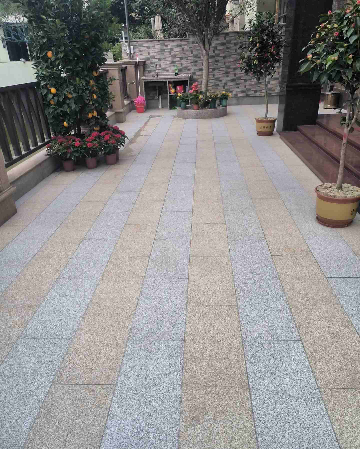 佛山 黄金麻白麻荔枝面庭院铺装展示