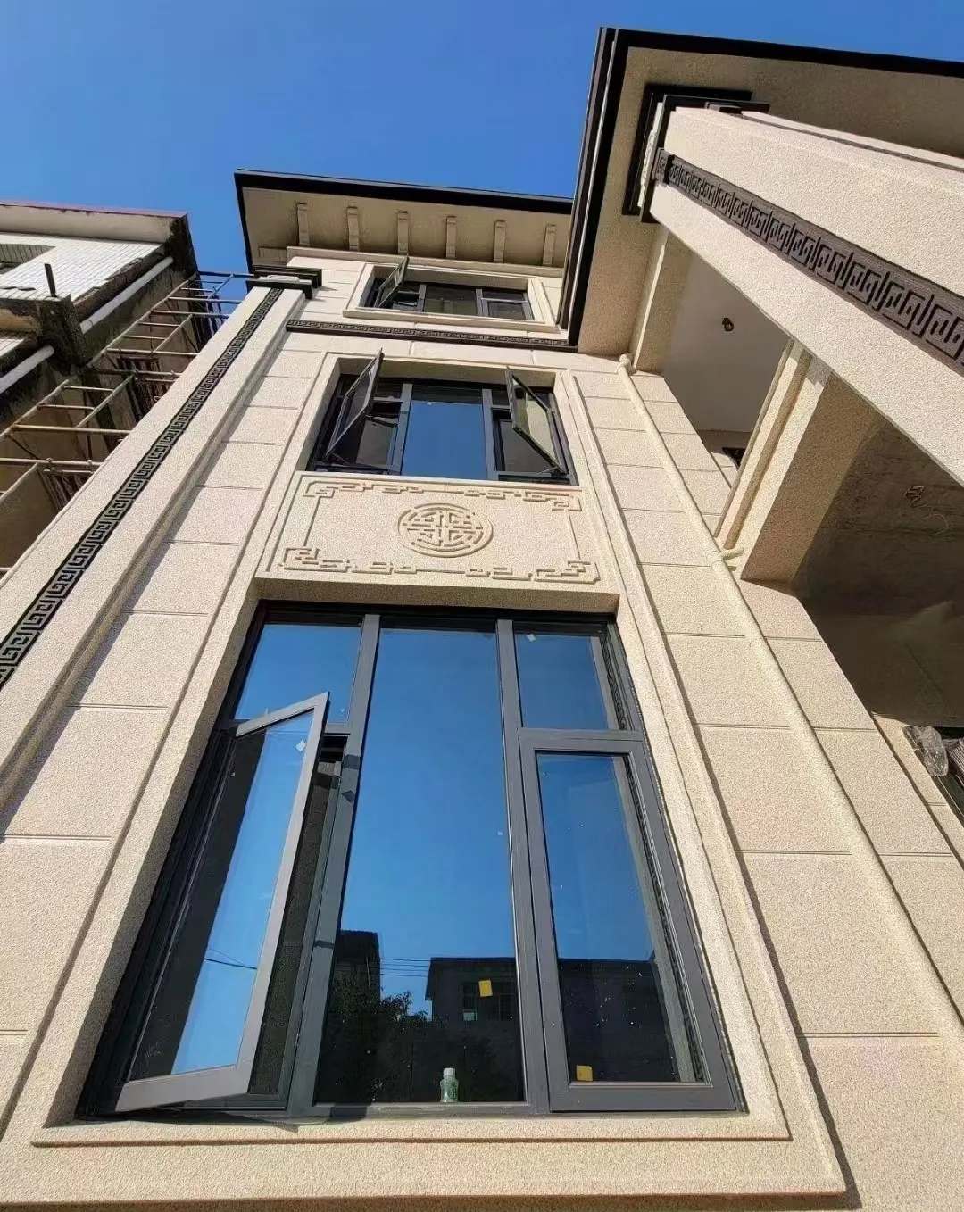 佛山 黄金麻荔枝面别墅外墙干挂效果展示